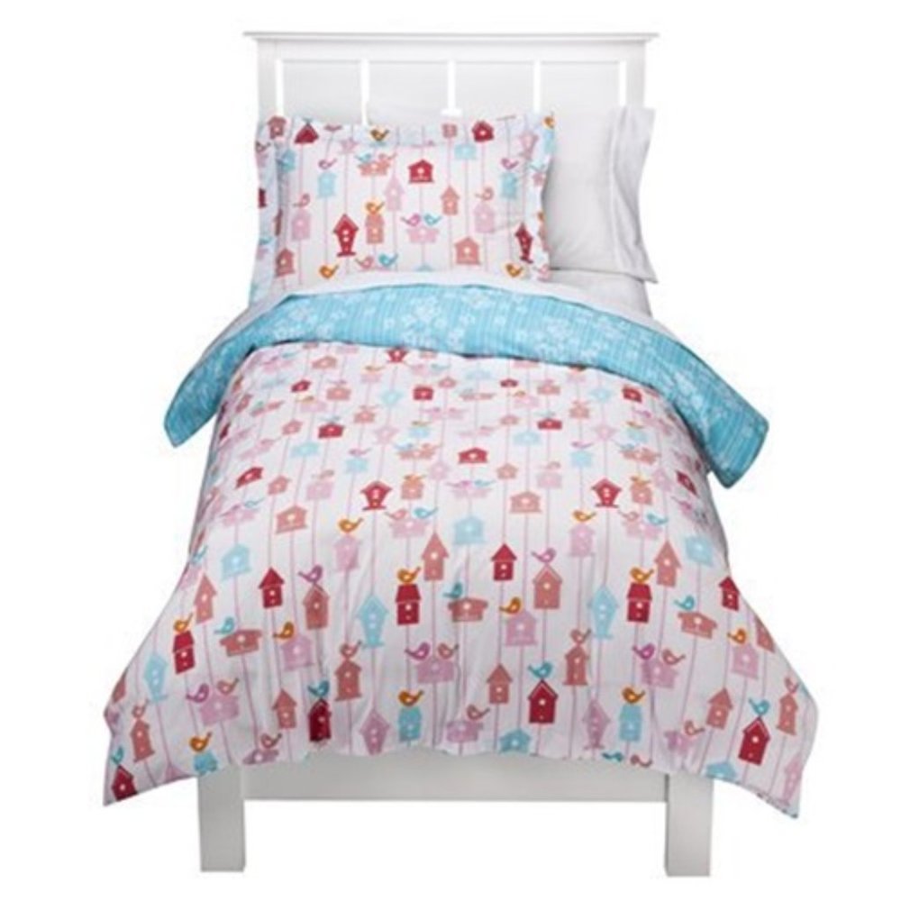 Circo Twin Duvet Cover Standard Pillow Sham Set